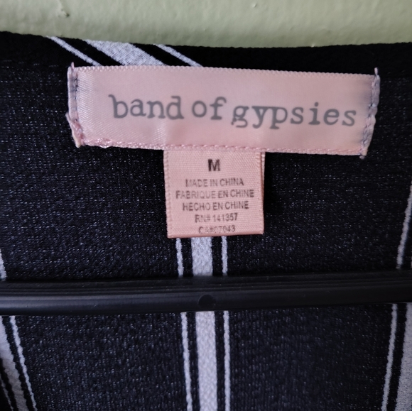 Band of Gypsies Women's Medium Black Pinstripe Faux Wrap Dress - Picture 12 of 16